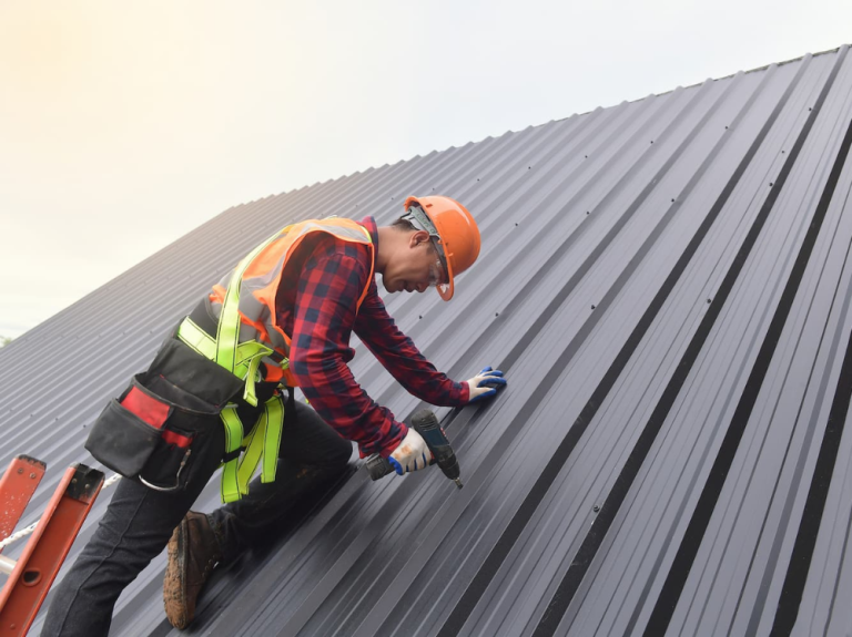 Reliable Metal Roofs & Metal Contractor in Shingles Greeley